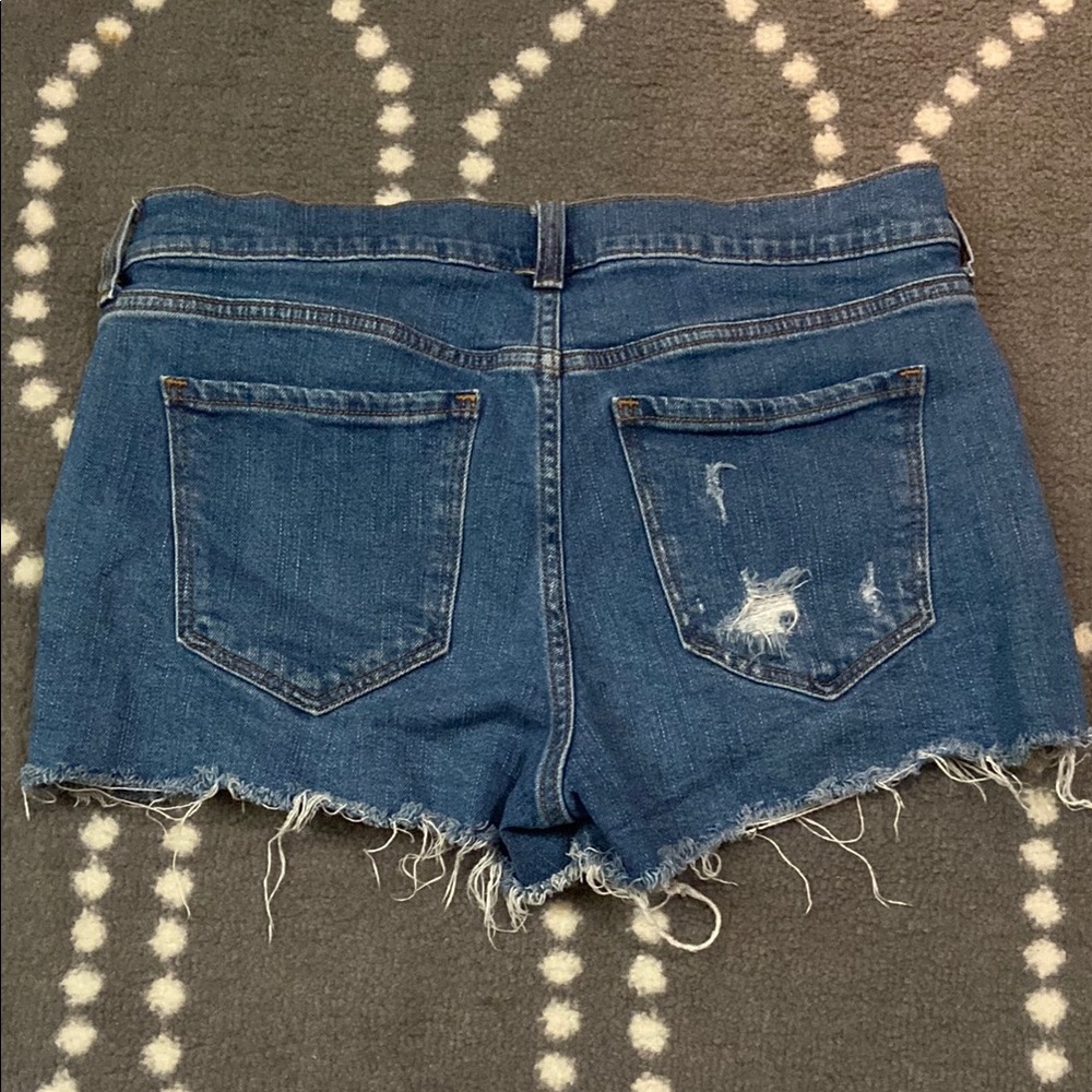 Old Navy Blue Jean Shorts Distressed Cut-Off Style - Picture 4 of 4